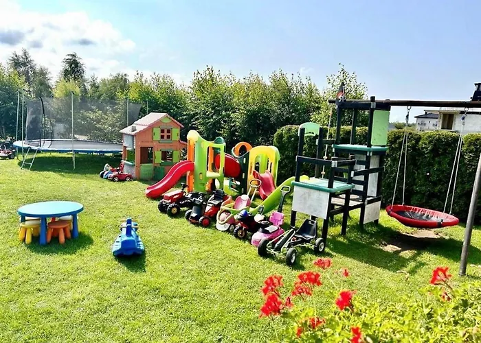 House With Terrace, Casa de Férias *